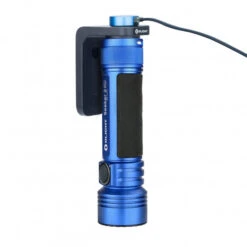 Linterna Olight Seeker 2 Azul 3200 Lumens Con Base MMC Recargable -Leopard Almacenar linterna olight seeker 2 azul 3200 lumens con base mmc recargable 3