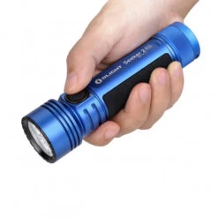 Linterna Olight Seeker 2 Azul 3200 Lumens Con Base MMC Recargable -Leopard Almacenar linterna olight seeker 2 azul 3200 lumens con base mmc recargable 6